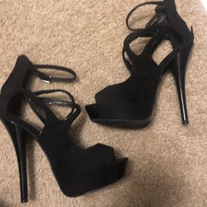 Bakers Sexy Platforms- Size 7